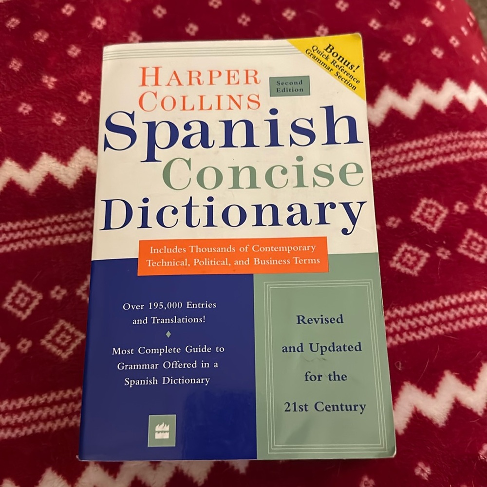 Harper Collins Spanish Concise Dictionary
